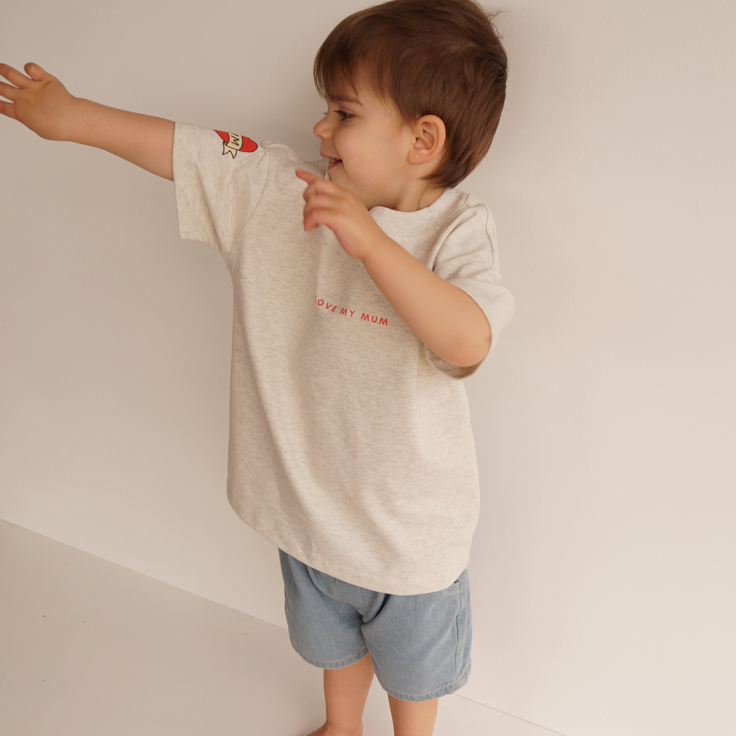 PRE ORDER - I LOVE MY MUM TEE